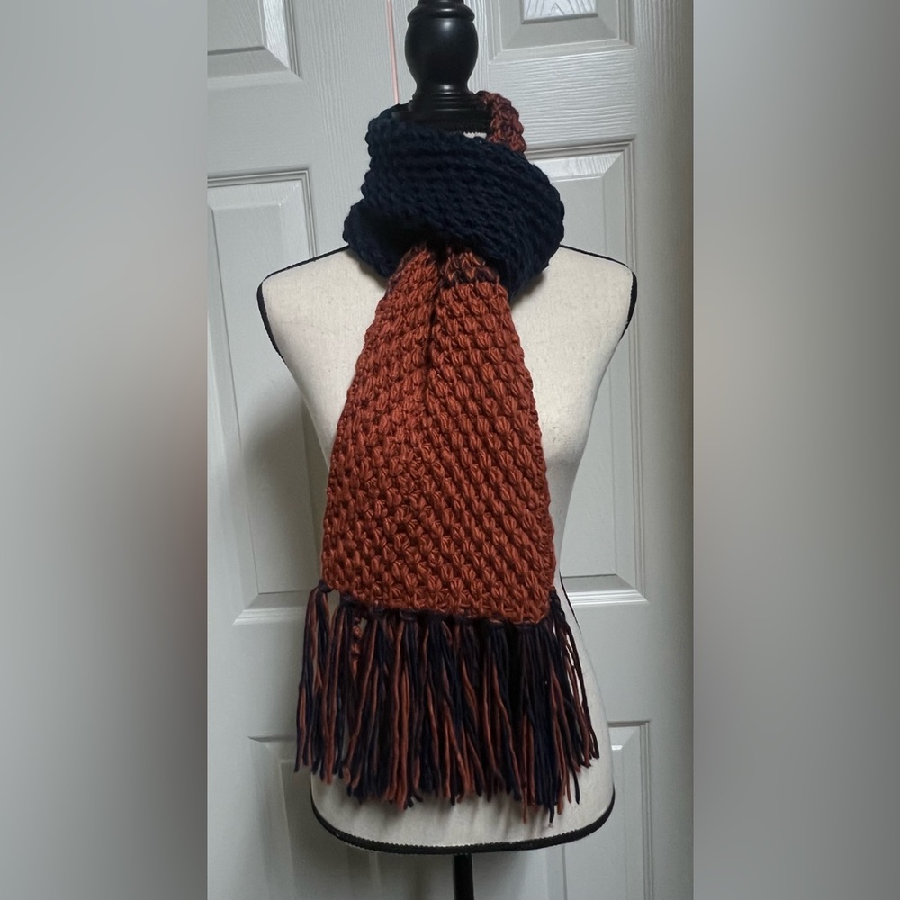 Scarf - Picture 2 of 4